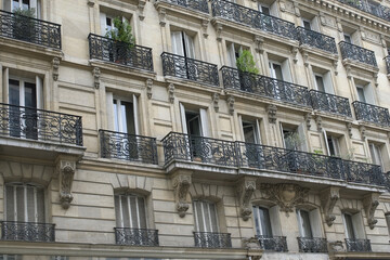 Obraz premium Paris, buildings in the Marais, in the center, in a typical street 