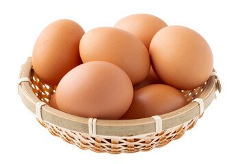 透明背景（png）に竹かごに入った鶏の卵（赤玉）