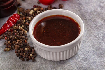 Black pepper sauce for meat