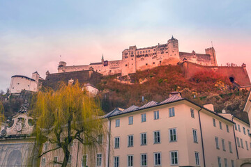 Obraz premium Street view of Salzburg with castle, Austria