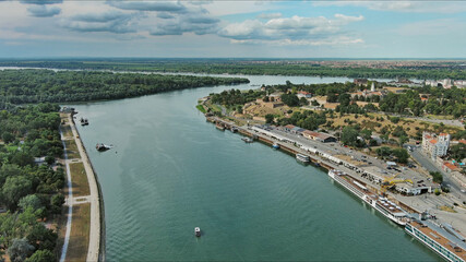 Obraz premium Belgrade city and bridges over Sava river