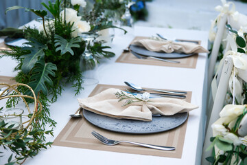 wedding reception dinner table suit at the garden in sunshine before event start