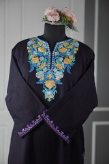 Kaar kash pheran with floral designs