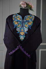 Kaar kash pheran with floral designs