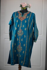 Kaar kash pheran with floral designs