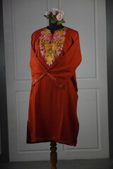 Kaar kash pheran with floral designs