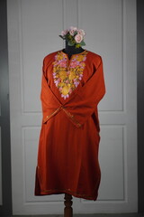 Kaar kash pheran with floral designs