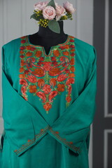 kashmirir pheran by kaar kash