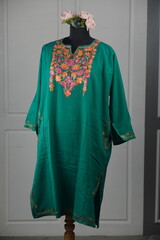 kashmirir pheran by kaar kash