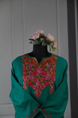 kashmirir pheran by kaar kash