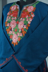 kashmirir pheran by kaar kash