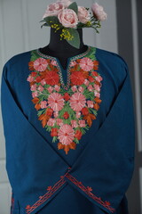 kashmirir pheran by kaar kash