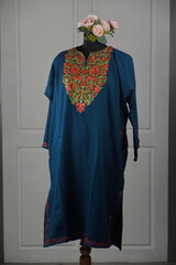 kashmirir pheran by kaar kash