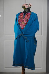 Kaar kasj kashmiri pheran for women