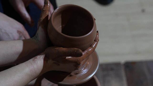 Handcrafts in Cappadocia, Pottery, Porcelain, Carpets, Tiles Video, Cappadocia Nevsehir, Turkiye (Turkey)l
