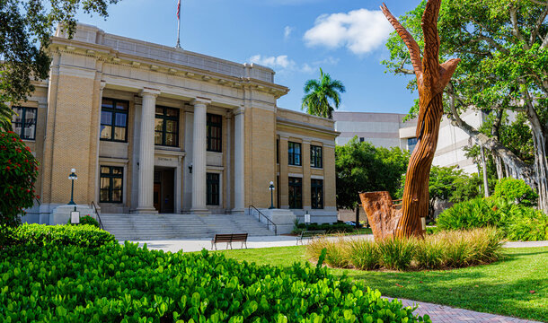 The Lee County Courthouse, Fort Myers, Florida, USA