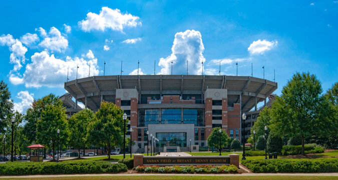 Saban Field Bryant Denny Stadium Tuscaloosa Al. USA Oct 3, 2024