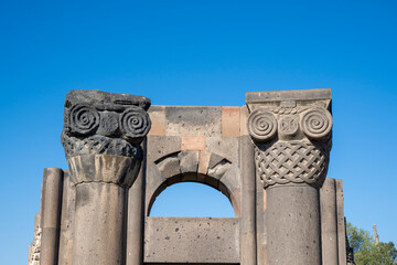 Ruines de la cath&eacute;drale de Zvartnots en Armenie