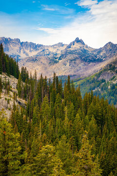 Majestic Cascade Range from Colchuck Lake Trail