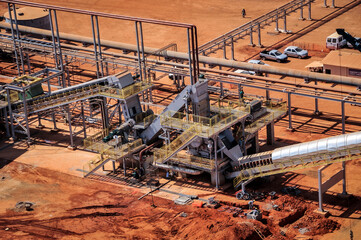 Usina de a&ccedil;&uacute;car  e &aacute;lcool em constru&ccedil;&atilde;o - 