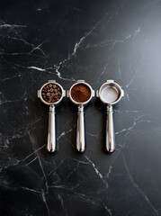 커피, 원두커피, 에스프레소, 원두, 갈다, 원두커피 내리는 도구, 드리퍼, 필터, 핸드드립, 모카포트, 에어로프레스, 프렌치프레스, 추출기