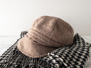 あったかキャスケットとチェックのマフラー