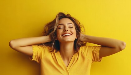 Obraz premium Cheerful youth leans happily over warm, glowing hues, radiating wellbeing and vibrant vitality.