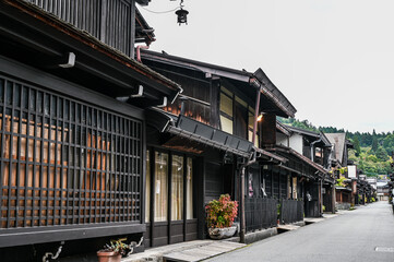 Naklejka premium 日本岐阜飛騨高山の古い街並み