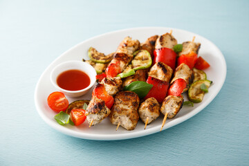 Chicken skewers with vegetables