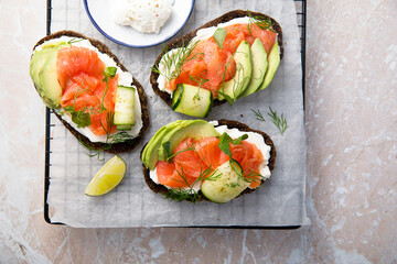 Salmon sandwiches with avocado