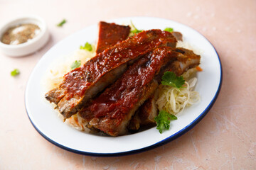 BBQ ribs with sauerkraut