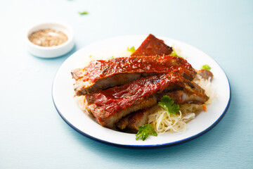 BBQ ribs with sauerkraut