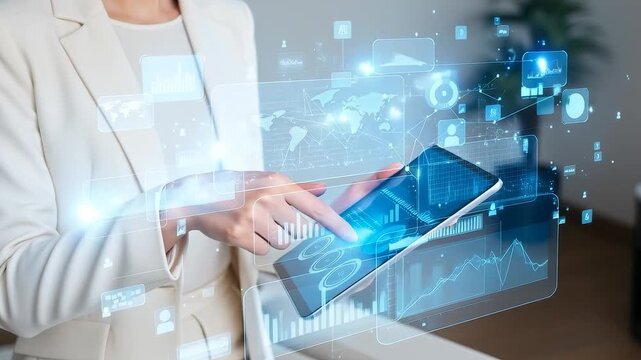 タブレットを使って顧客に提案する女性