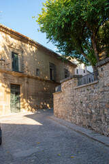 Paisaje urbano de las calles de Úbeda, municipio patrimonio de la humanidad en la provicia de Jáen, Adalucia.