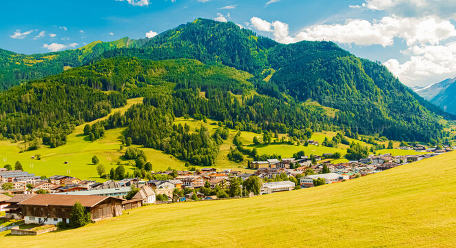 Alpine summer view at Mount Kitzsteinhorn, Kaprun, Hohe Tauern mountains, Salzburg, Austria