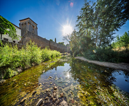 Exploring covarrubias with fern&aacute;n gonz&aacute;lez tower and arlanza river