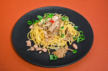 舞茸の和風パスタ　たらこ入り