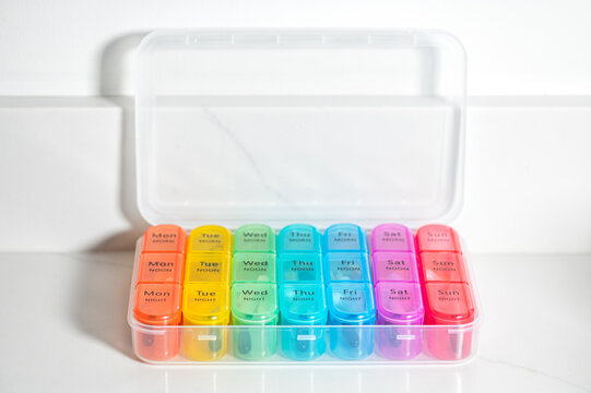 7 Day Weekly Pill Box for 3 Times a Day (Morning, Noon, Night), Daily Portable Travel Pill Box Organiser with different pills or vitamins inside