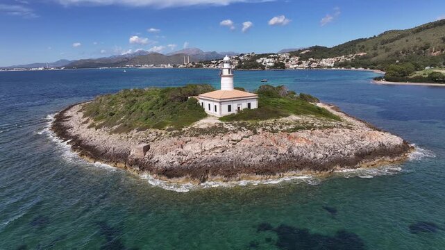 Faro del Islote de Alcanada en Alcudia, Mallorca, Islas Baleares