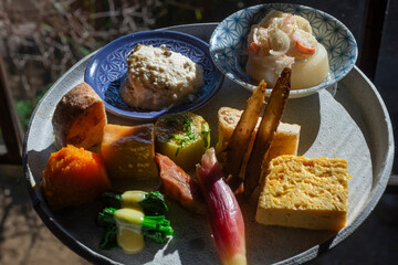 和食のワンプレートランチ_冬の日差し
