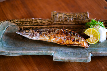 秋刀魚の塩焼き