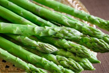 グリーンアスパラガス