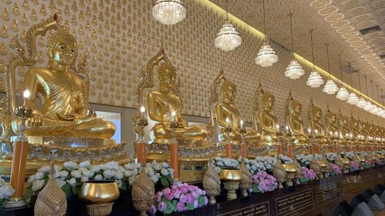 buddha statue in wat phra kaew