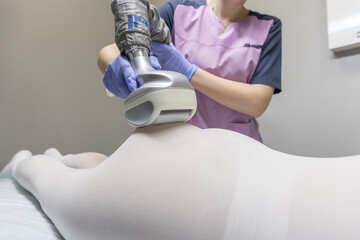 Hardware massage using an LPG device improves blood circulation, lymphatic drainage, skin...