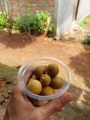 This fruit contains nutrients that are beneficial for health, such as treating insomnia and improving heart health.