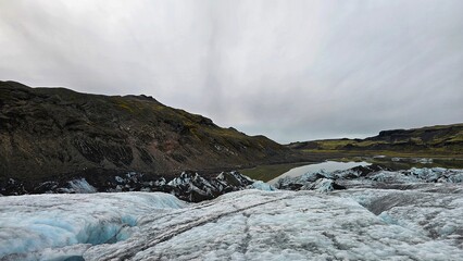 Paranomiczny krajobraz lodowcowy 