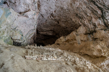 The Valadier Temple was built in 1828 next to an enormous cave at the behest of Pope Leo XII, designed by the architect Giuseppe Valadier.