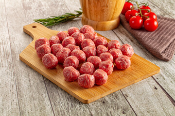 Raw beegf meatball for cooking