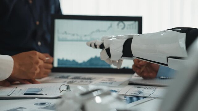 AI-powered analytics drive strategic market discussions, enabling consultants to enhance marketing effectiveness through collaboration. Noogenesis AI