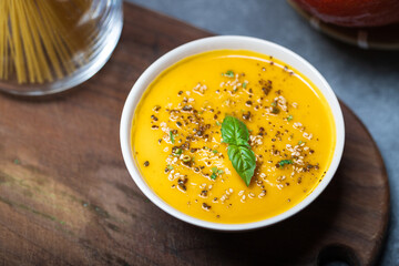 pumpkin porridge with green mint
